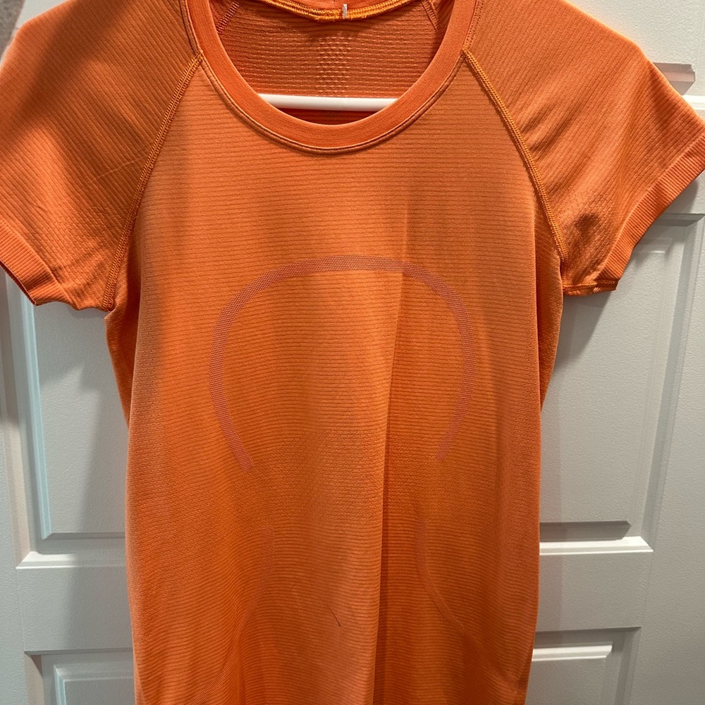 Lululemon Athletica Orange Raglan Short Sleeve Fitted Tee